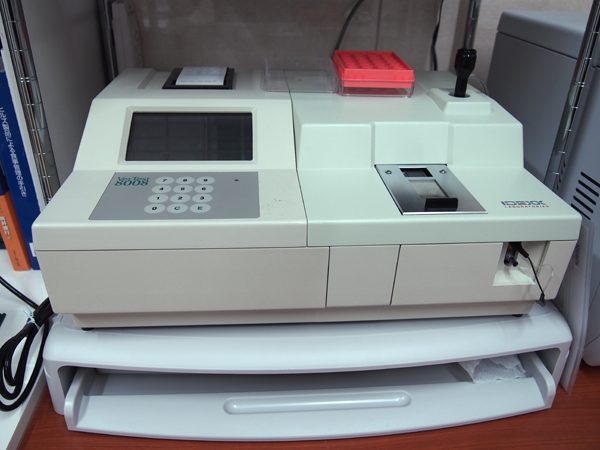 血液生化学検査装置